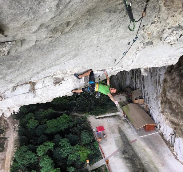 ¿Genialidad o temeridad? No hay reto imposible para Honnold, un escalador sin cuerda