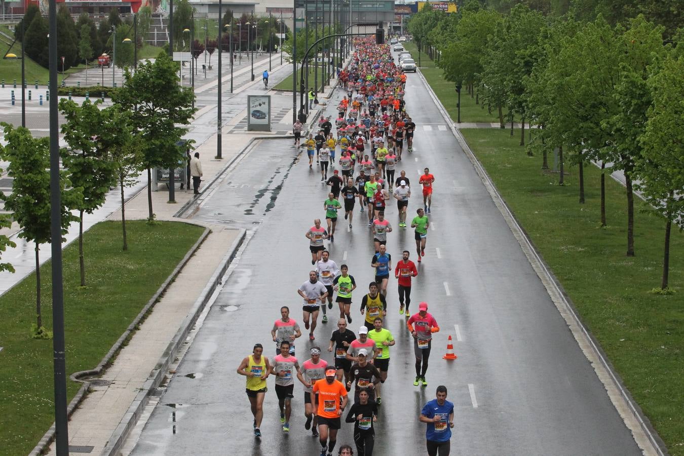 Maratón Martín Fiz a su paso por El Boulevard y la Avenida
