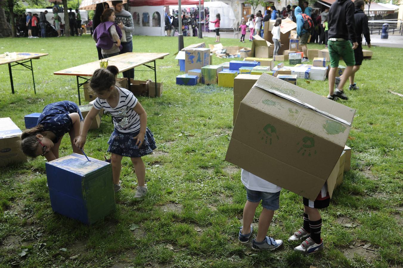 Durango se llena de euskaltzales para disfrutar del Ibilaldia