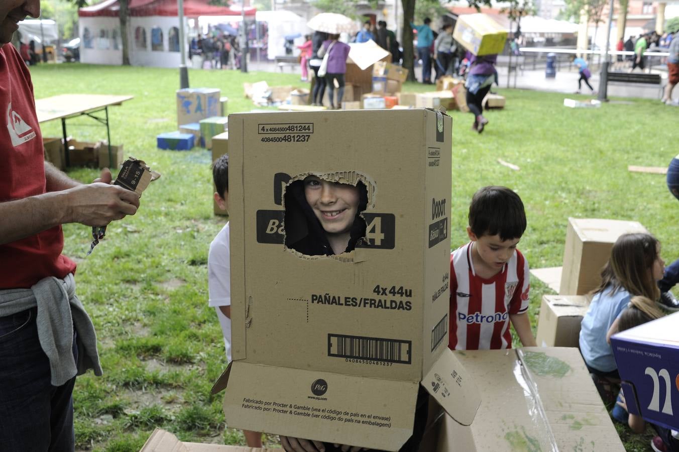 Durango se llena de euskaltzales para disfrutar del Ibilaldia