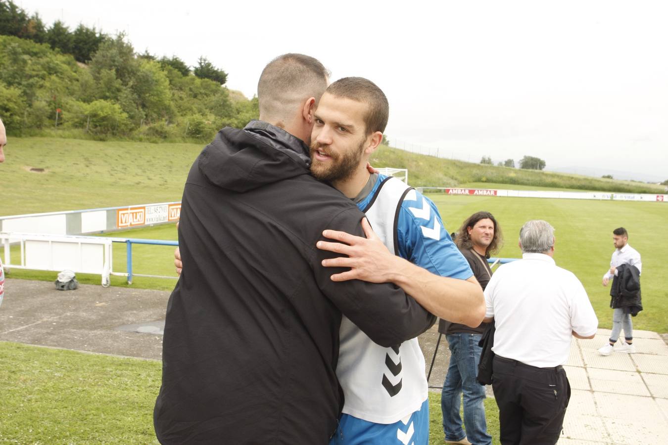 Entrenamiento del Alavés en Ibaia tras el ascenso