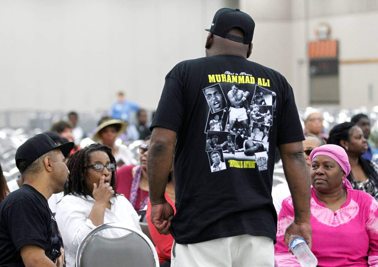 Un adiós multitudinario para Muhammad Ali