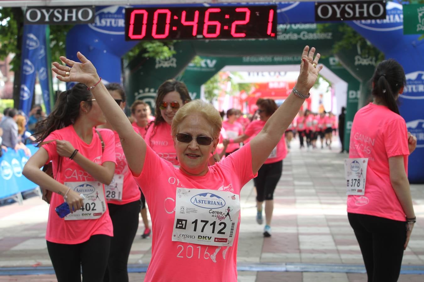 Llegada a meta de la Carrera de la Mujer