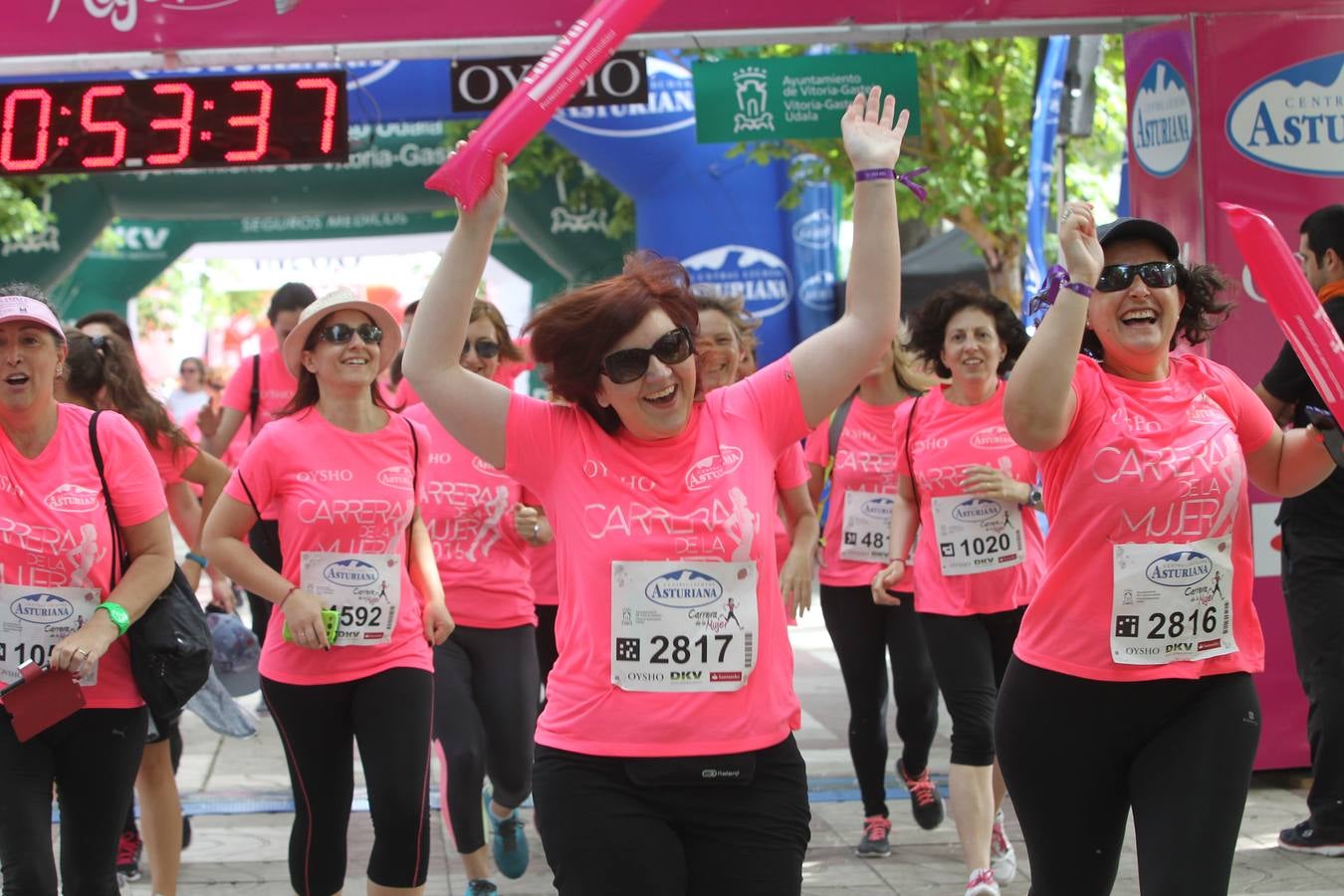 Llegada a meta de la Carrera de la Mujer