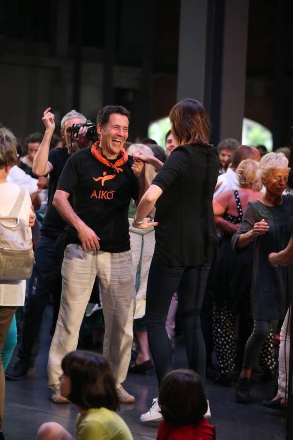 Espectáculo en directo en Azkuna Zentroa