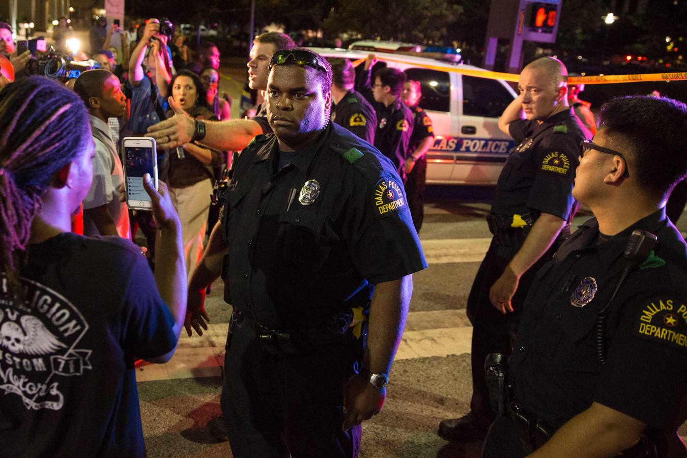 Cuatro policías muertos y siete heridos en Dallas en las protestas contra la violencia policial