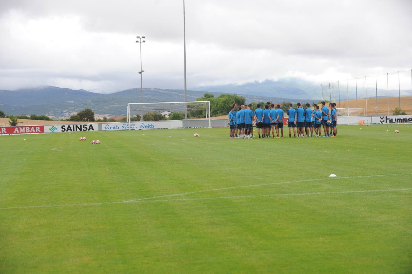 Primer entrenamiento del Alavés esta temporada