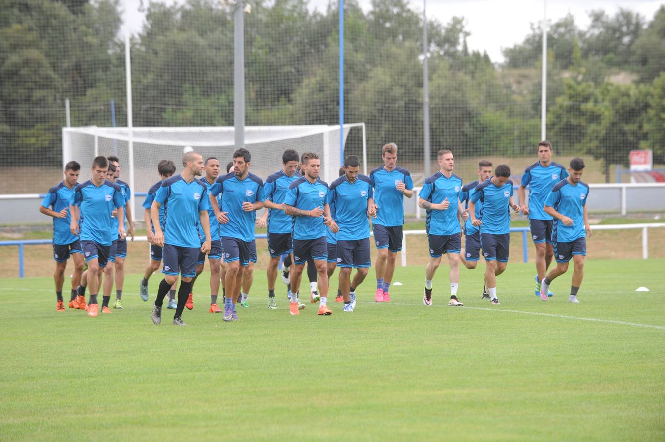 Primer entrenamiento del Alavés esta temporada