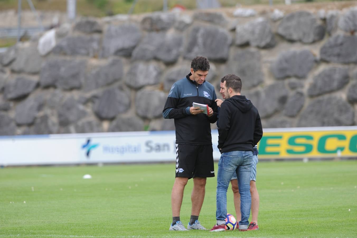 Primer entrenamiento del Alavés esta temporada