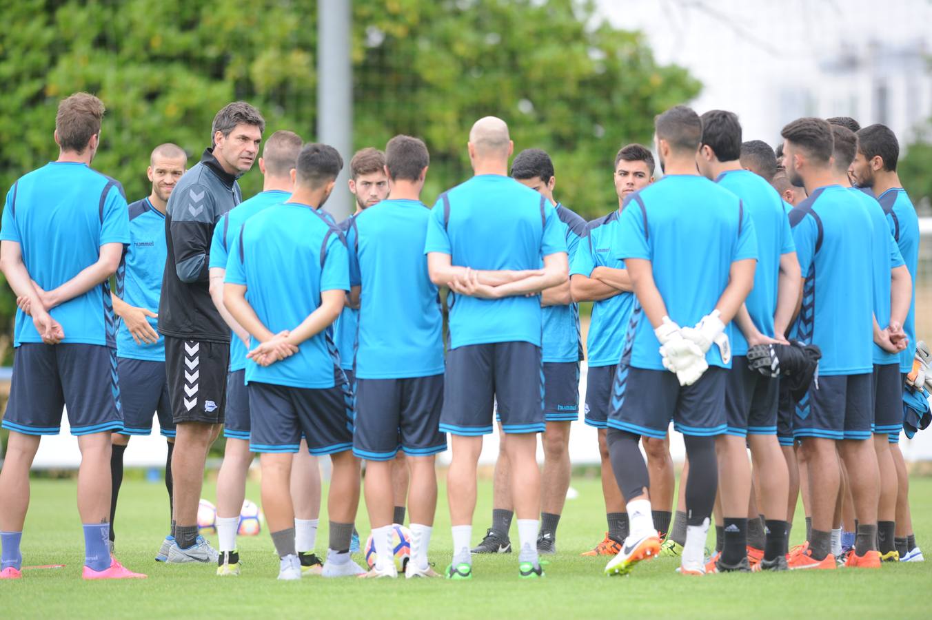 Primer entrenamiento del Alavés esta temporada