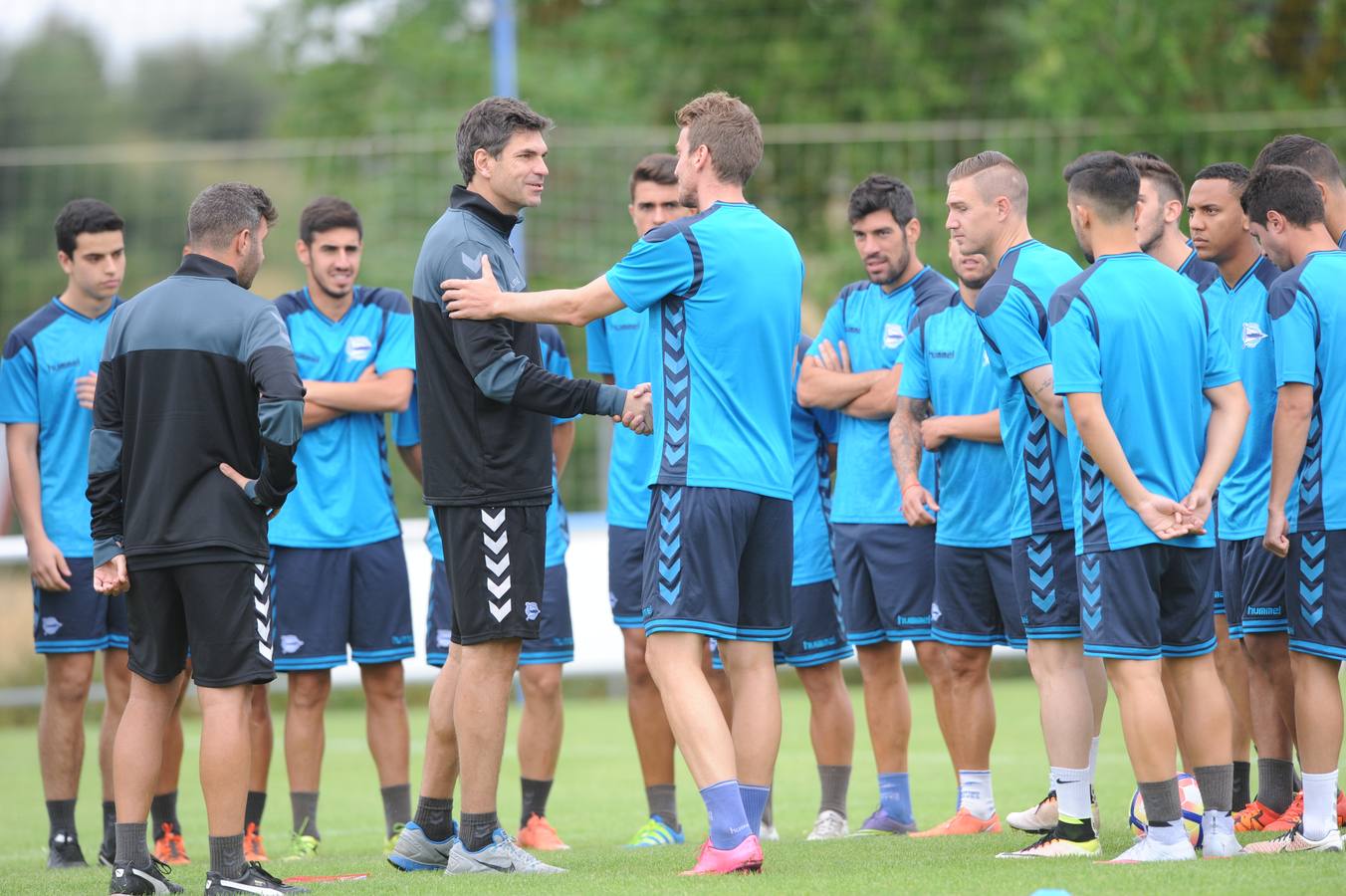 Primer entrenamiento del Alavés esta temporada