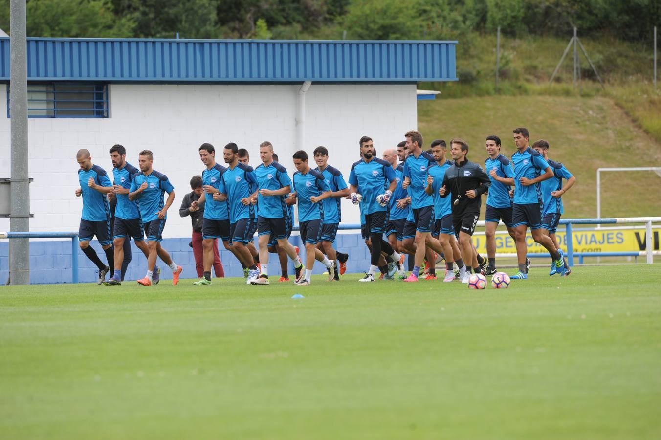 Primer entrenamiento del Alavés esta temporada