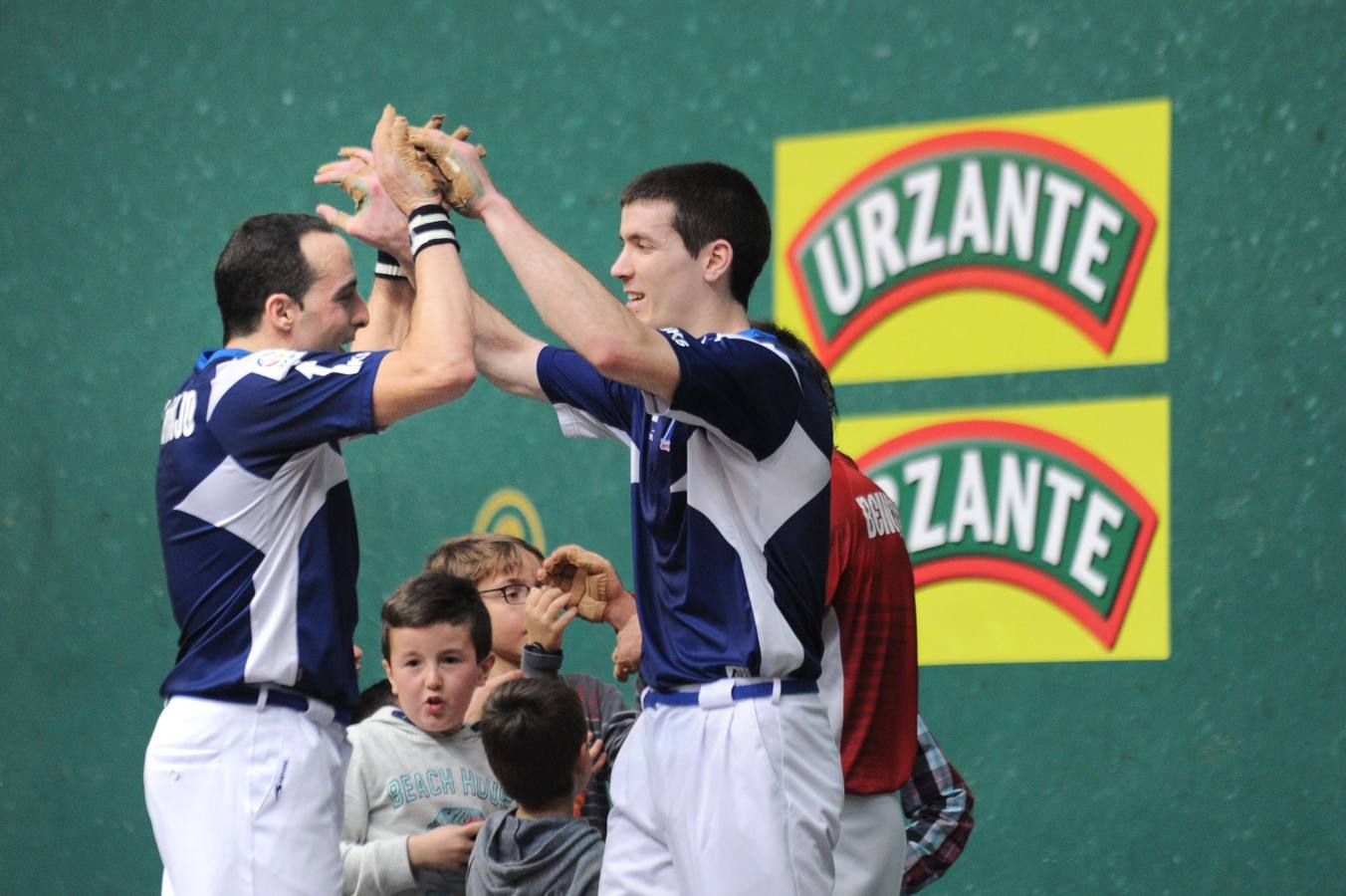 Juan Martínez de Irujo y Rezusta tras ganar la semifinal de Mano Parejas el pasado 27 de marzo.