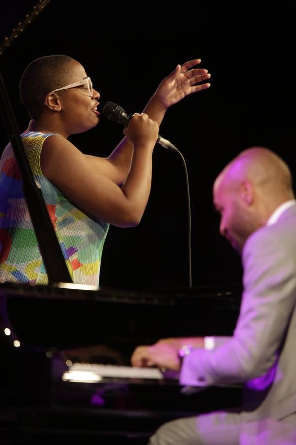 El recital de Cécile McLorin