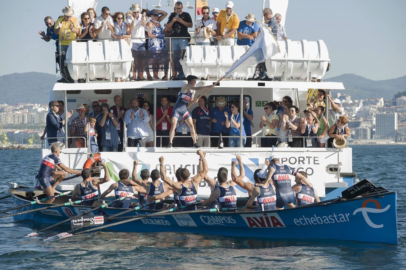 Urdaibai saca las garras en Moaña