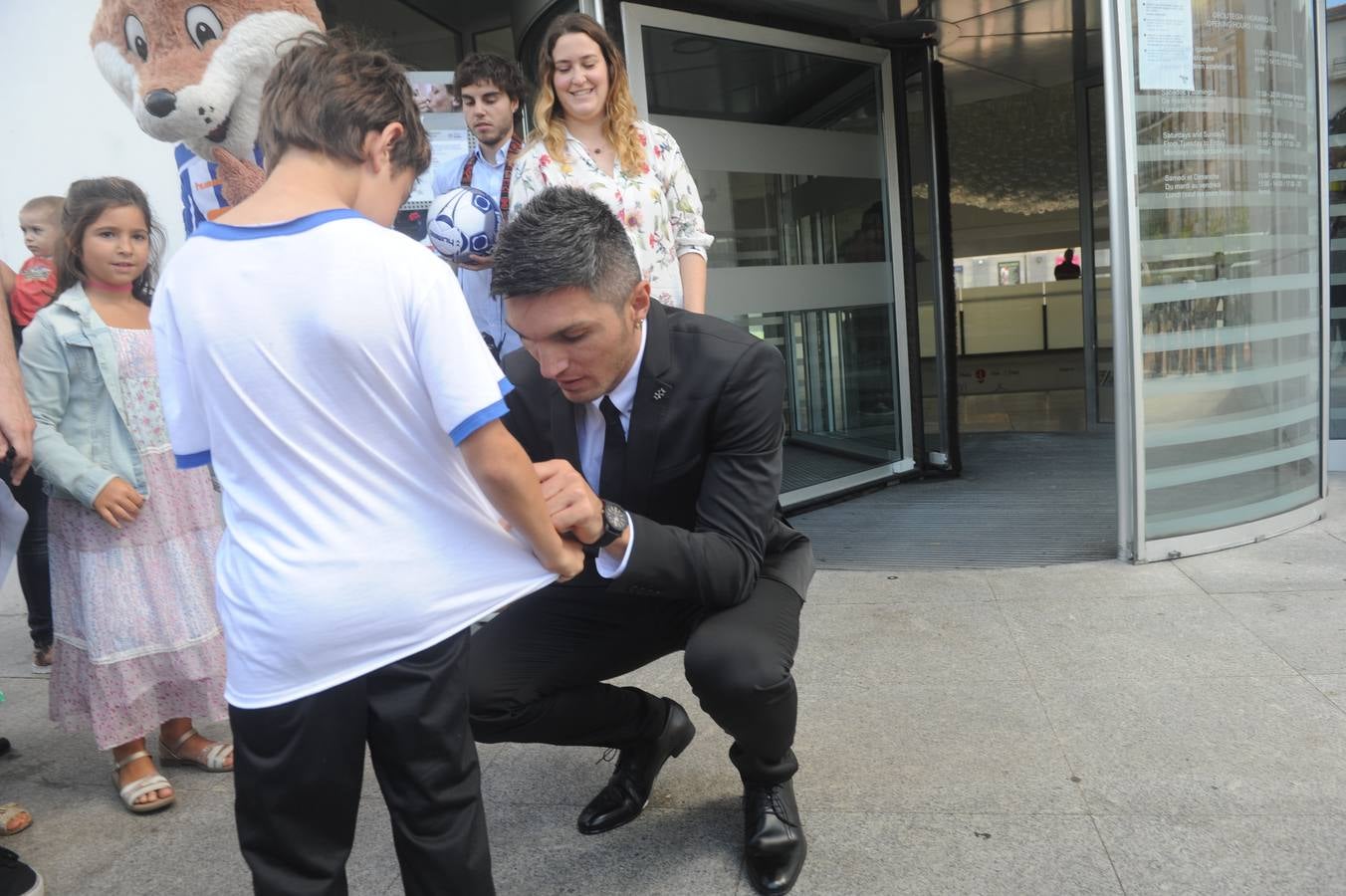 El Alavés presenta a Daniel Torres