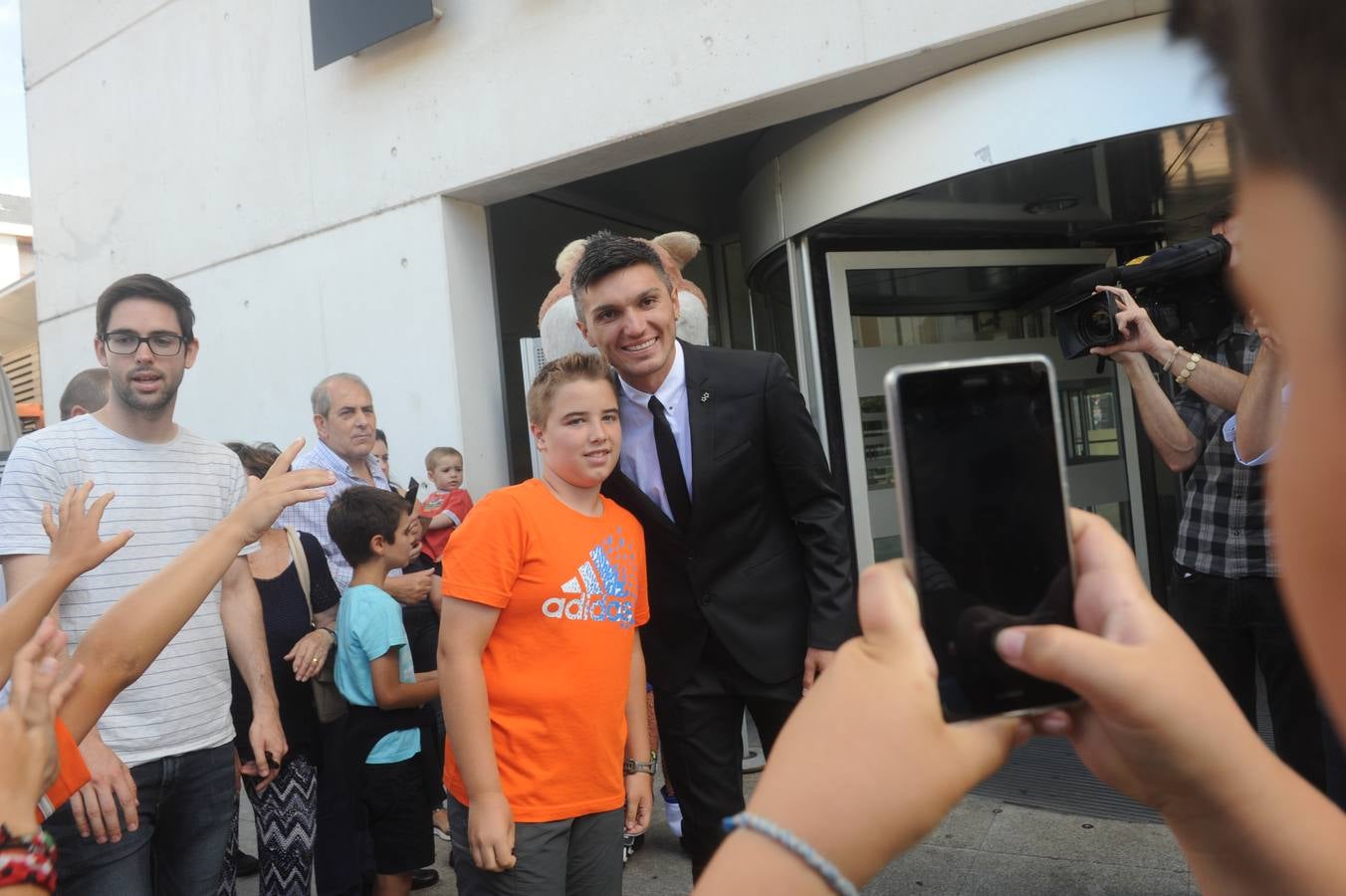 El Alavés presenta a Daniel Torres