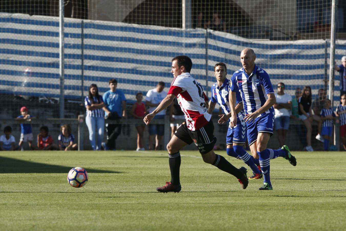 Alavés - U. D. Logroñés. Amistoso de pretemporada