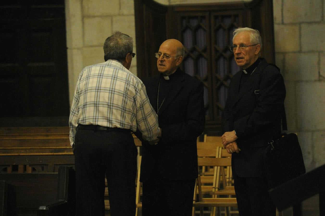 Vitoria y la comunidad religiosa da un emotivo adiós a su obispo emérito fallecido, Miguel Asurmendi