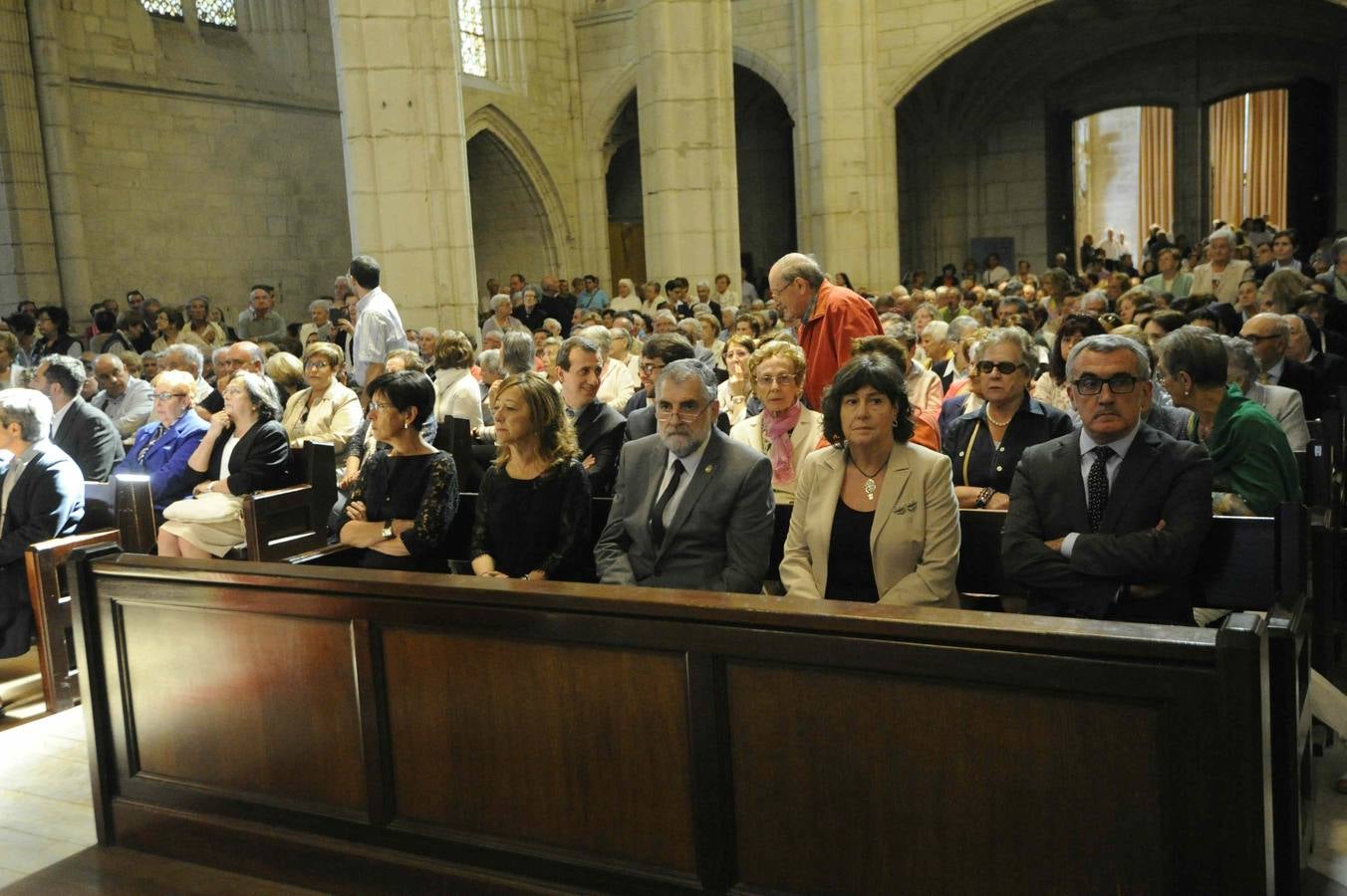 Vitoria y la comunidad religiosa da un emotivo adiós a su obispo emérito fallecido, Miguel Asurmendi