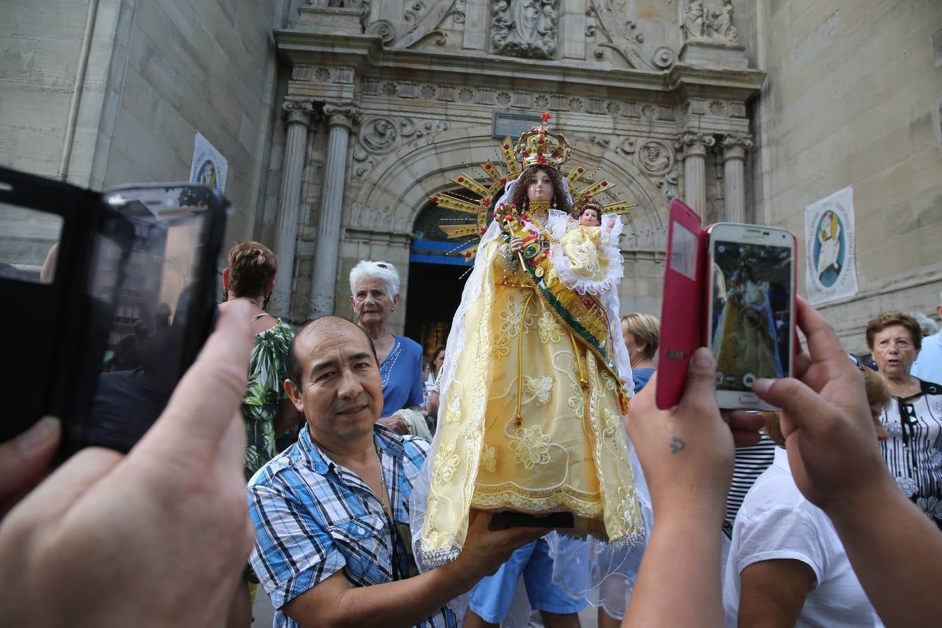 Misa y aurresku en Begoña