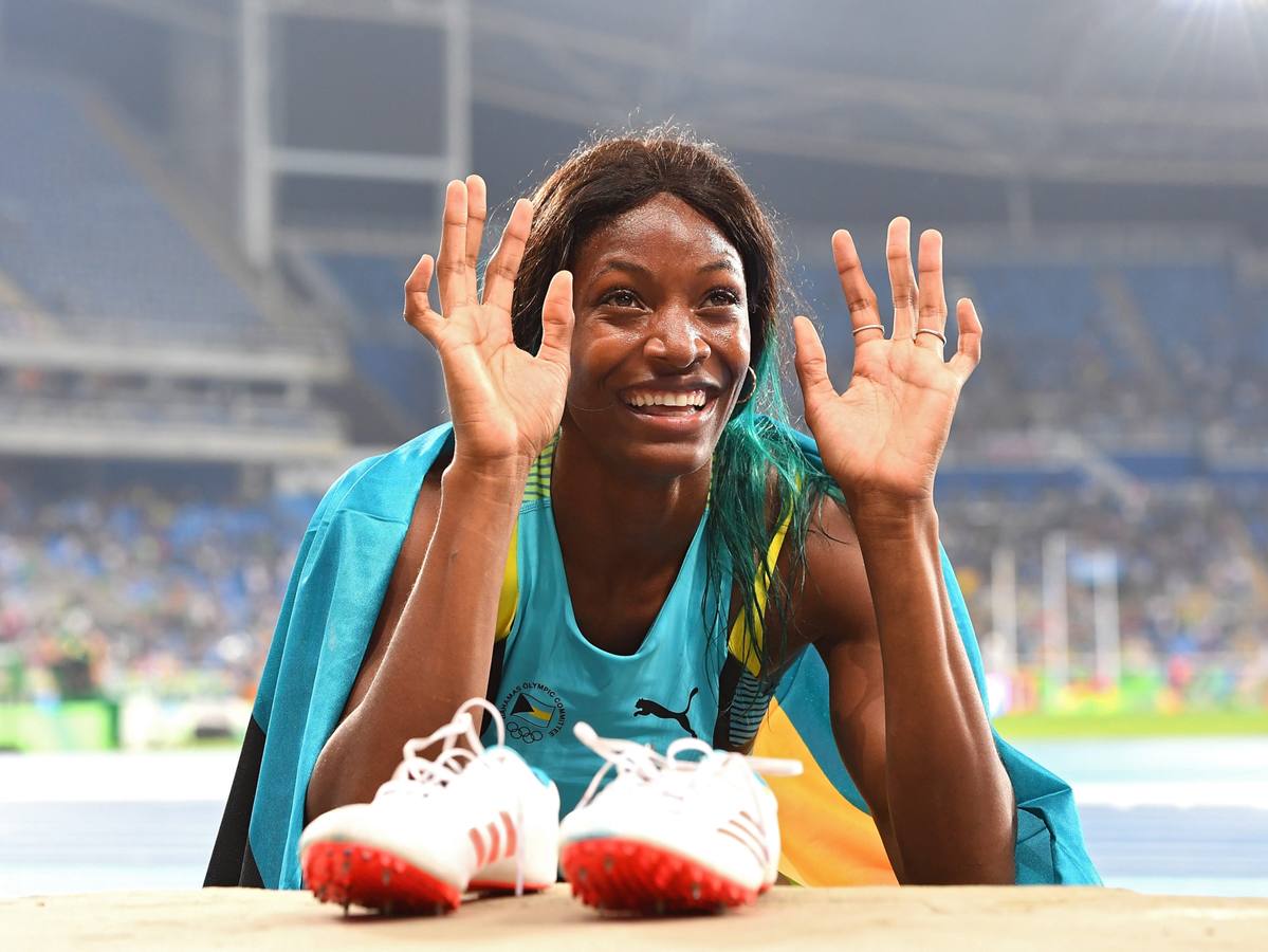 &#039;Superwoman&#039; Shaunae Miller, oro en los 400 femeninos