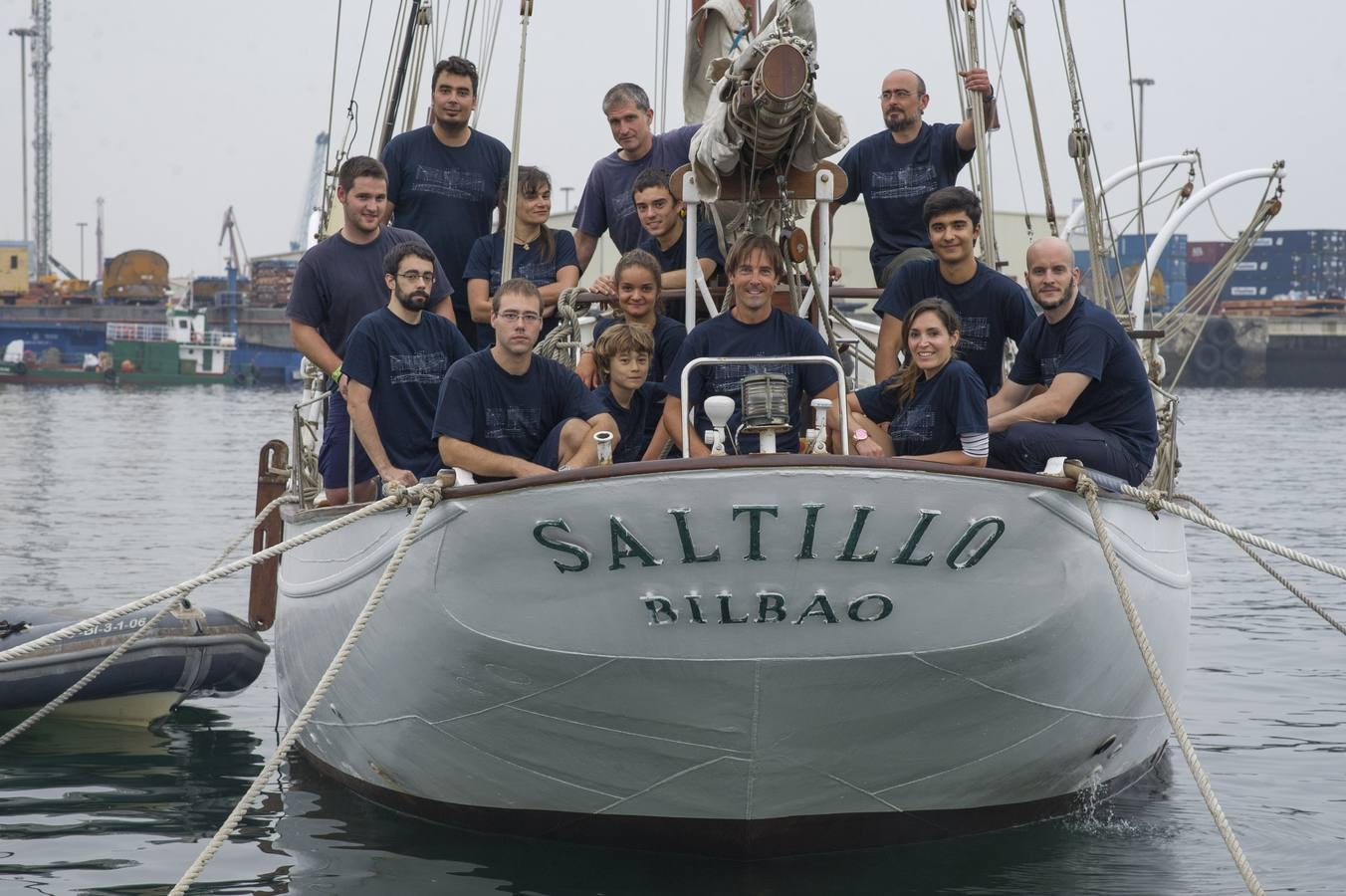 El &#039;Saltillo&#039; zarpa hacia su Kostera por Euskadi