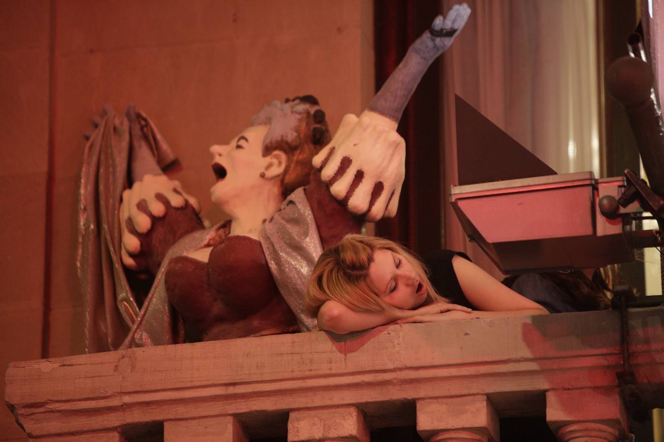 &#039;Olmos y Robles&#039; toman el Teatro Principal de Vitoria