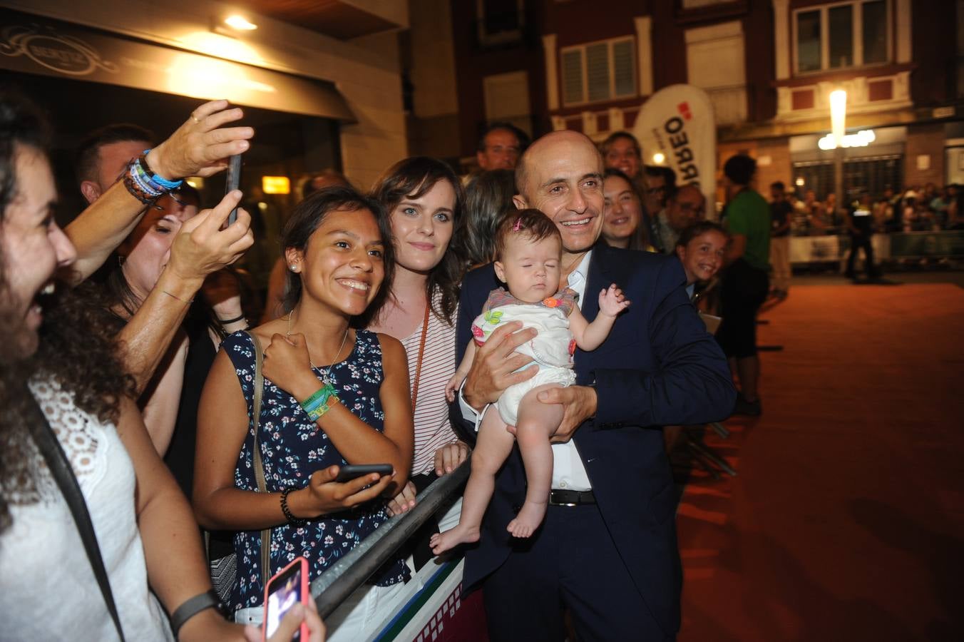 &#039;Olmos y Robles&#039; toman el Teatro Principal de Vitoria
