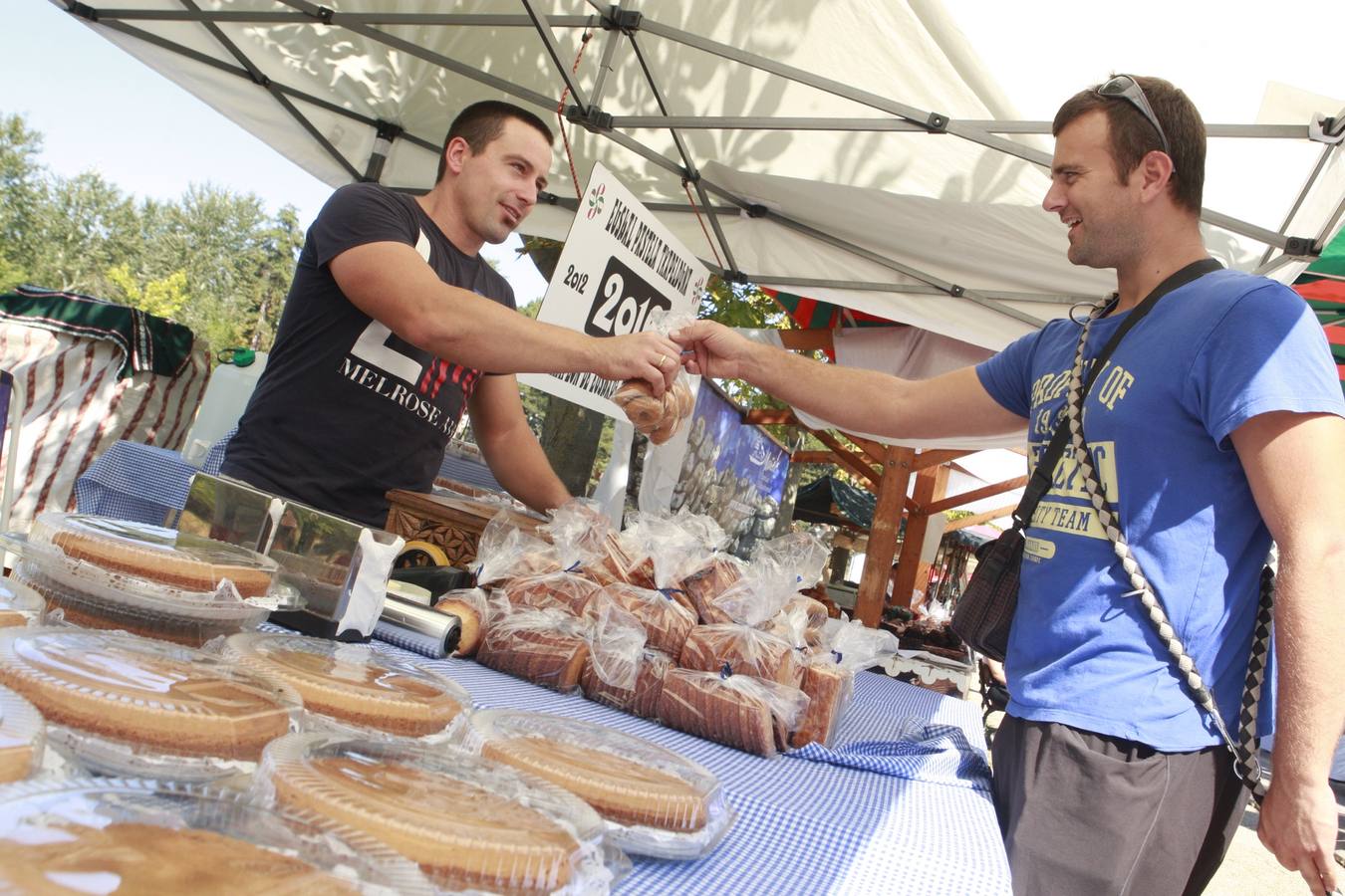 Calor, diversión y buenos alimentos en el día de Olárizu