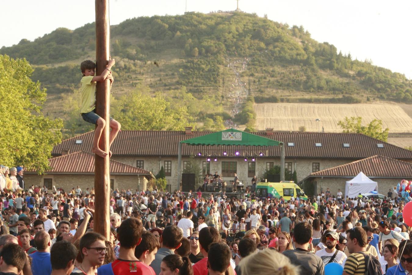 Calor, diversión y buenos alimentos en el día de Olárizu