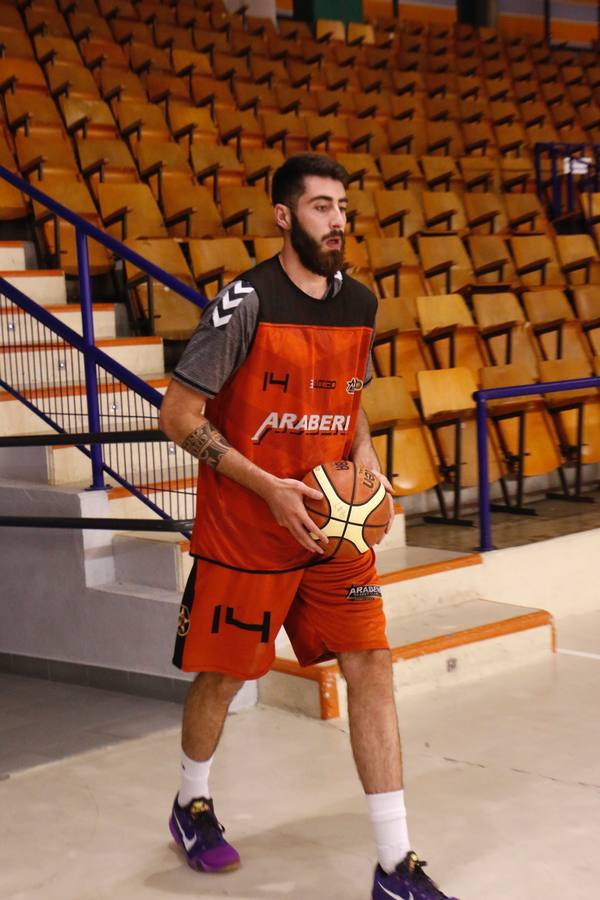 Araberri se pone en marcha