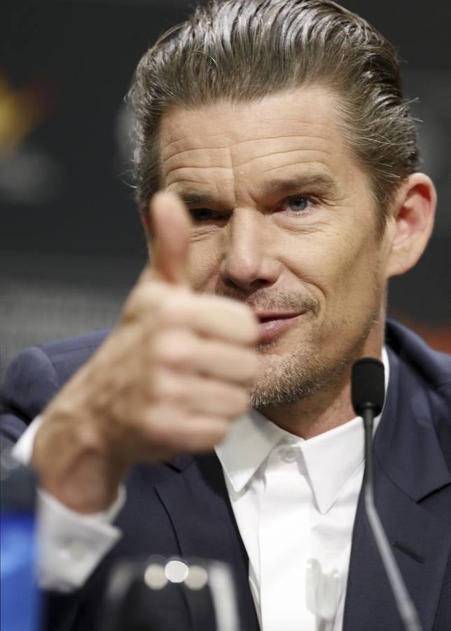 Ethan Hawke conquista el Zinemaldia con su simpatía