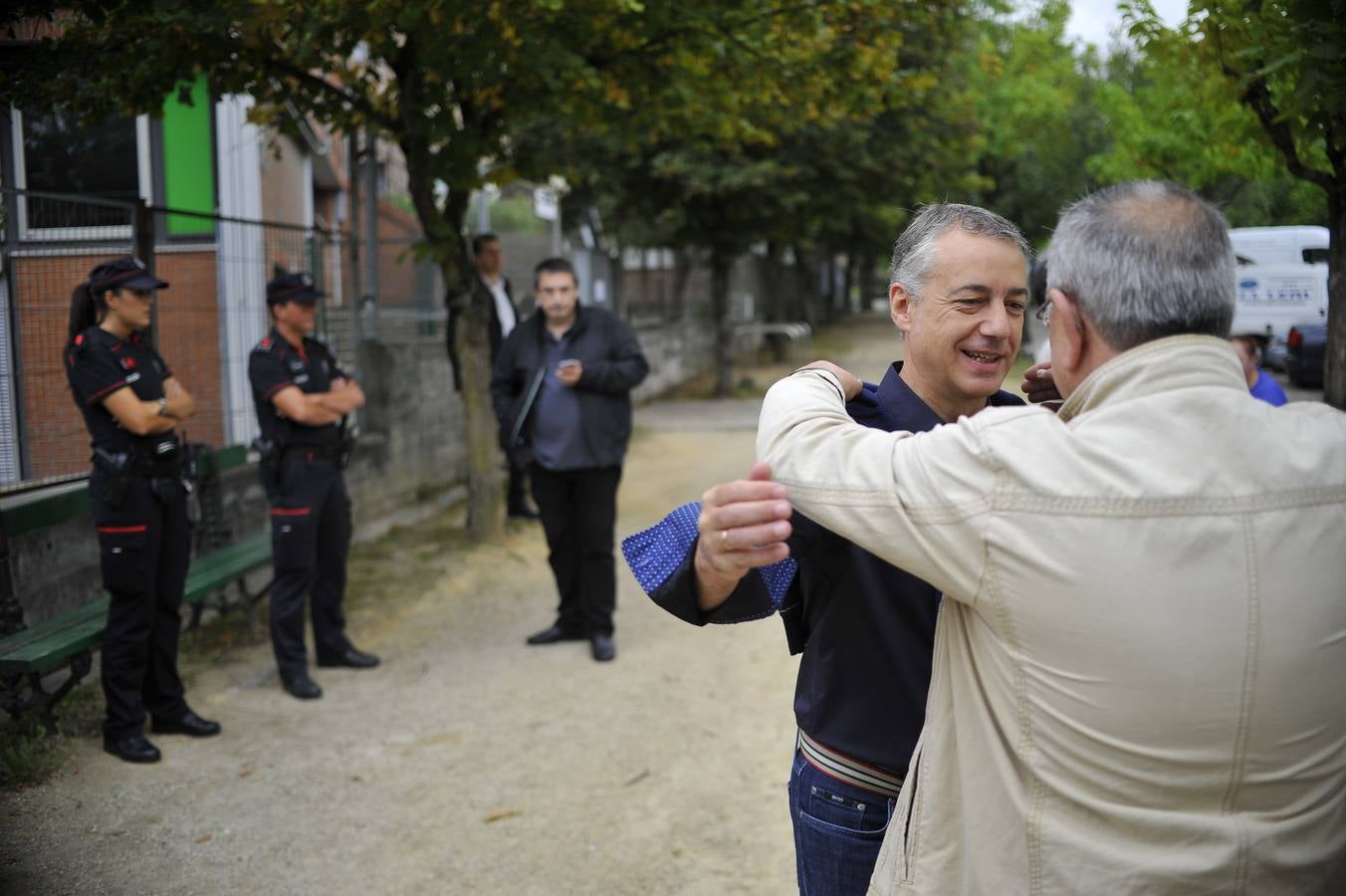 El lehendakari, Iñigo Urkullu, ha sido el candidato más madrugador en votar hoy en Durango.