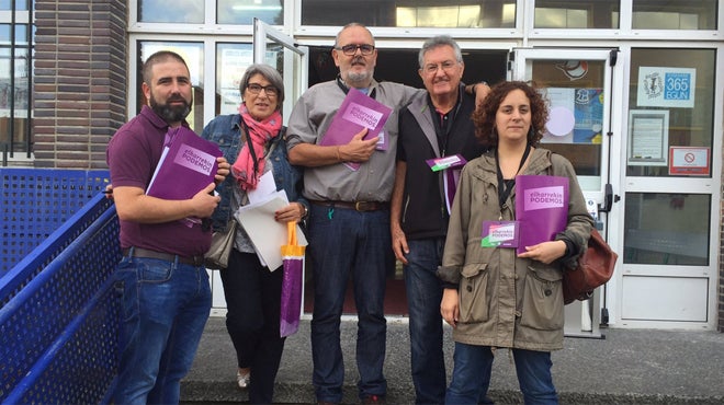 Apoderados de Podemos en Getxo.