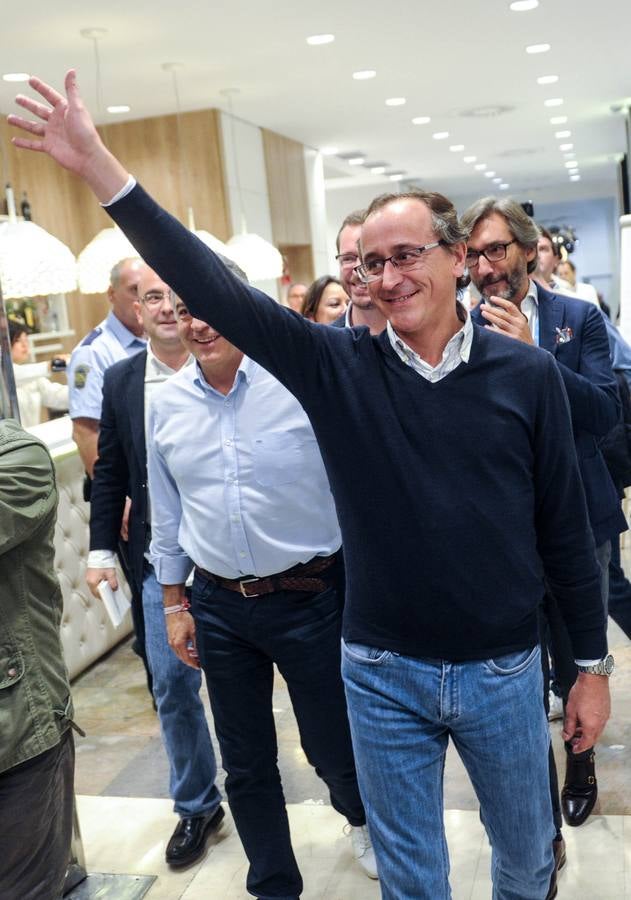 Así celebró Alfonso Alonso el buen resultado del PP el 25-S