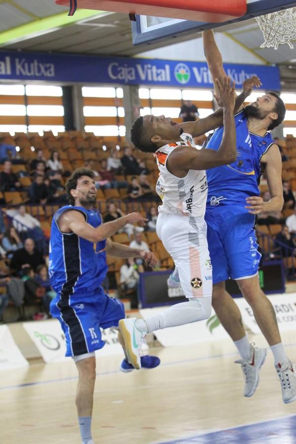 Sáenz Horeca Araberri - Baloncesto Melilla