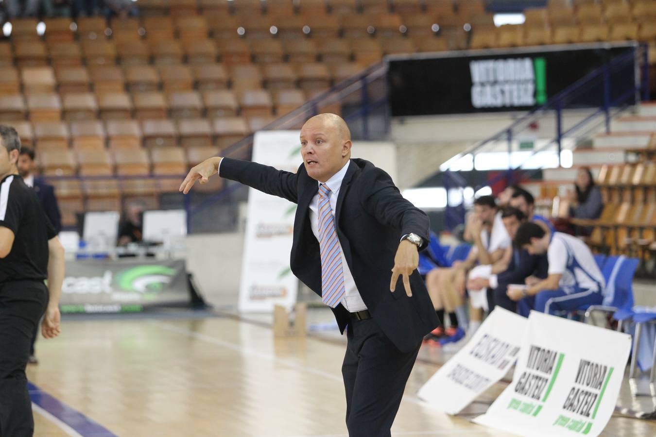 Sáenz Horeca Araberri - Baloncesto Melilla