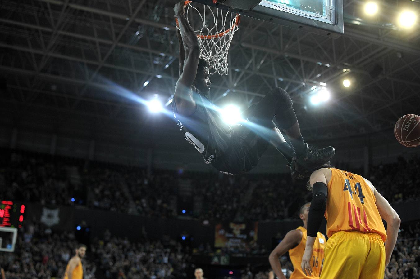 Las mejores imágenes del partido del Bilbao Basket