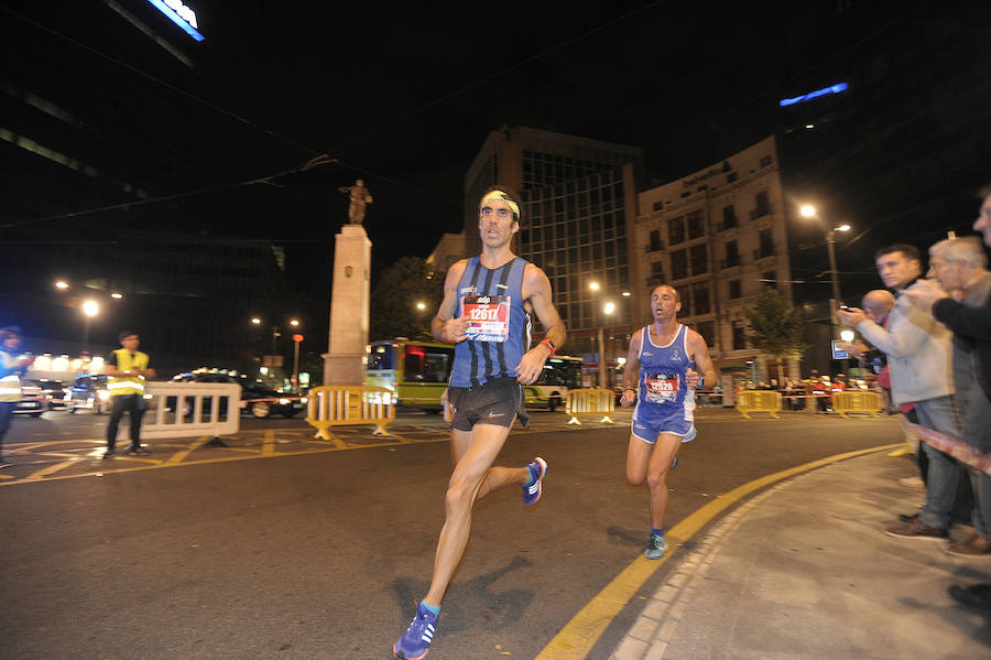 Las mejores imágenes del Bilbao Night Marathon 2016