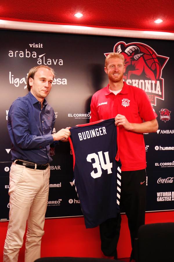 Budinger ya es baskonista