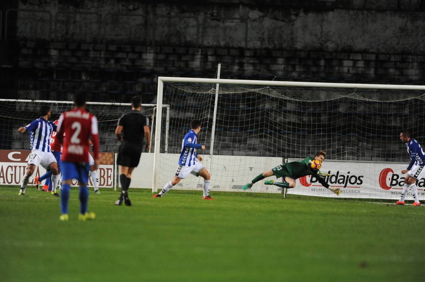 Sporting de Gijón - Deportivo Alavés