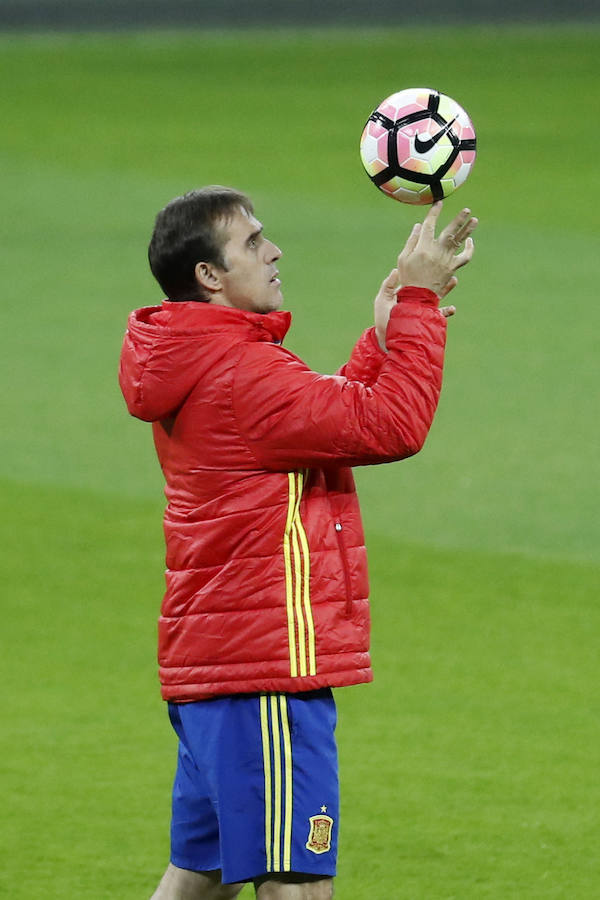 Aduriz pisa la alfombra de Wembley