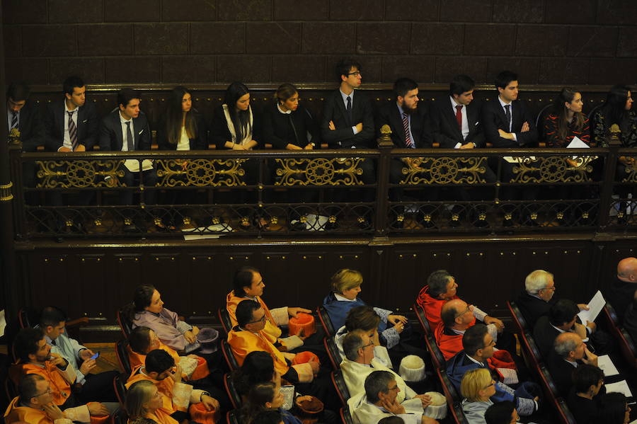 El Rey visita la Universidad de Deusto