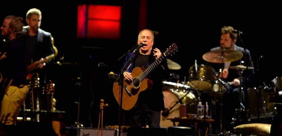 Paul Simon seduce al BEC