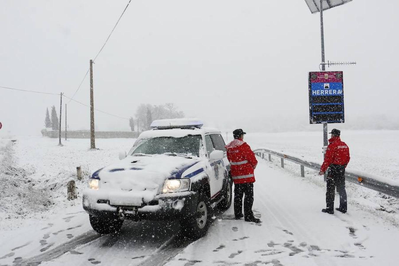La primera nevada del otoño en Álava