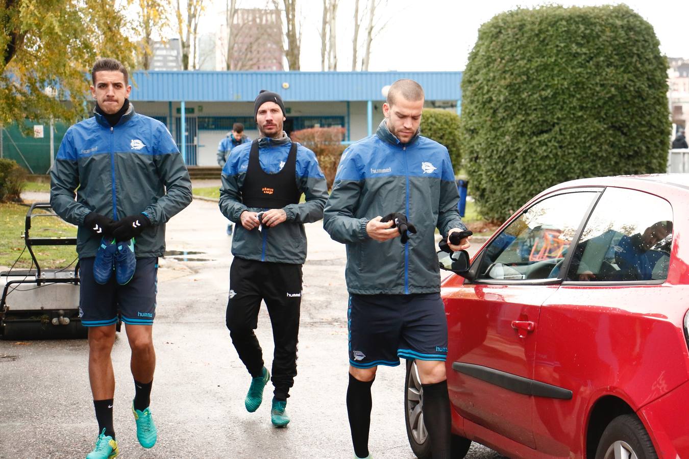 Entrenamiento otoñal del Alavés en Betoño