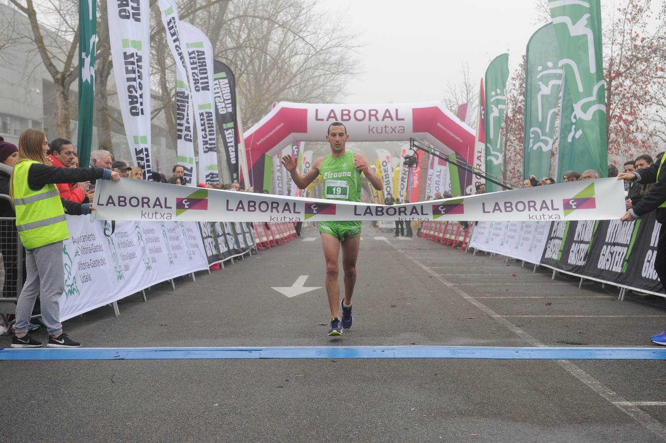 La Media Maratón de Vitoria (II - tramo final y meta)