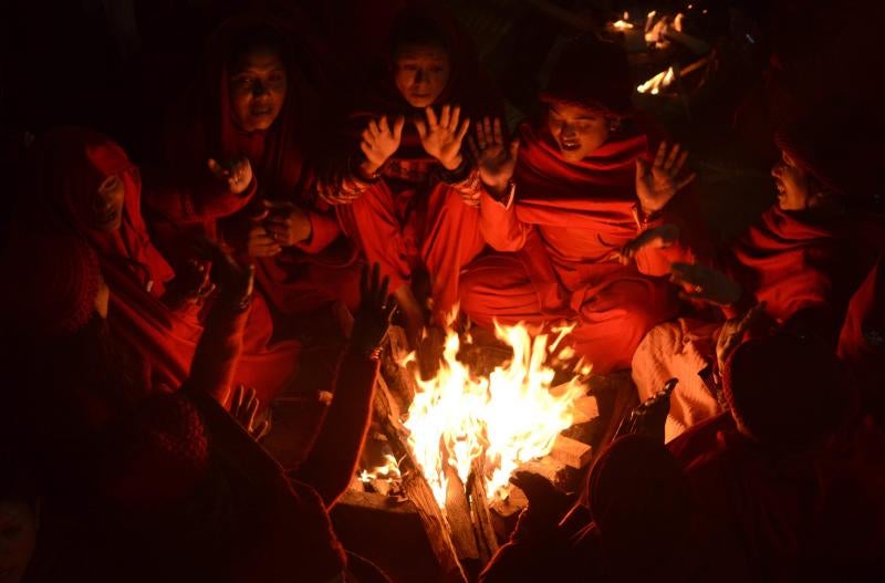 Un mes de ayuno en Nepal en busca de la felicidad conyugal