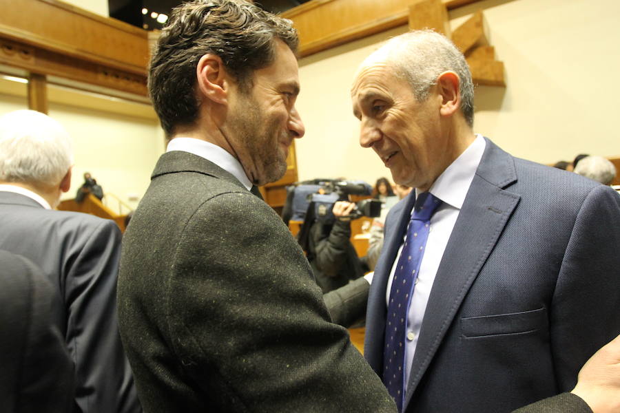 Homenaje silencioso del Parlamento vasco a Gregorio Ordóñez